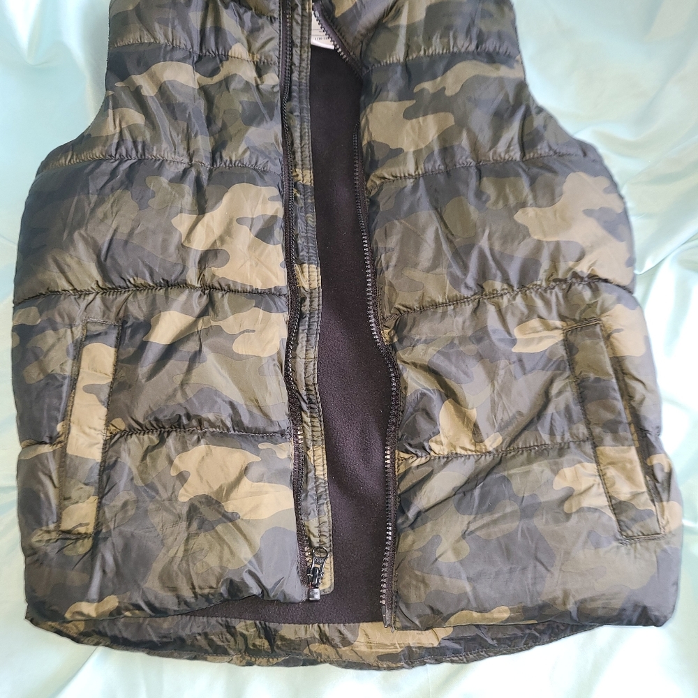 Boy's Puffer Vest